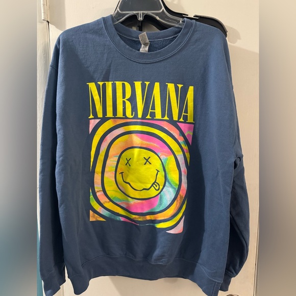 Hot Topic Tops - Nirvana Large Sweatshirt